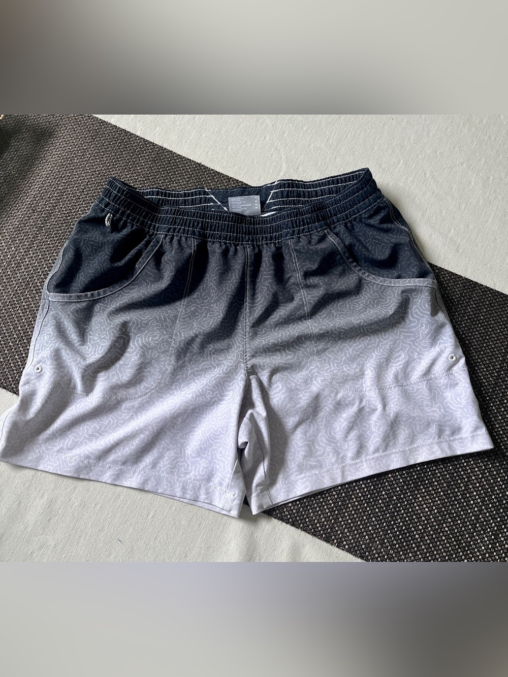 Women's PFG Grey & Black Tidal Shorts Size Medium